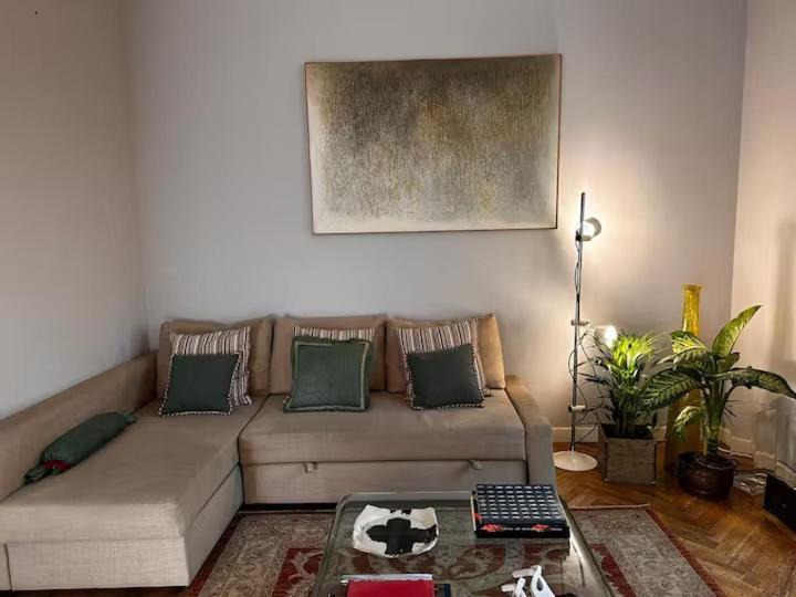 Readmyhostprofile! Luxury 4 Bedroom Penthouse Near Duomo Apartment *