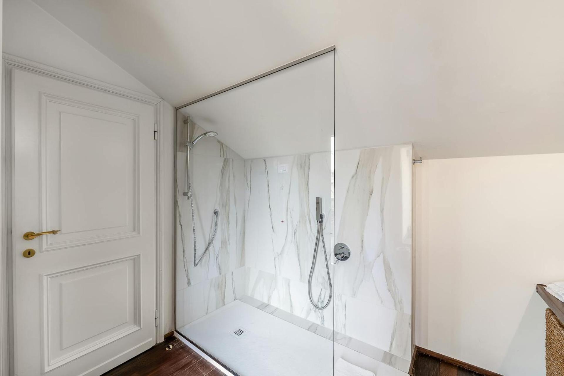 Apartment Readmyhostprofile! Luxury 4 Bedroom Penthouse Near Duomo